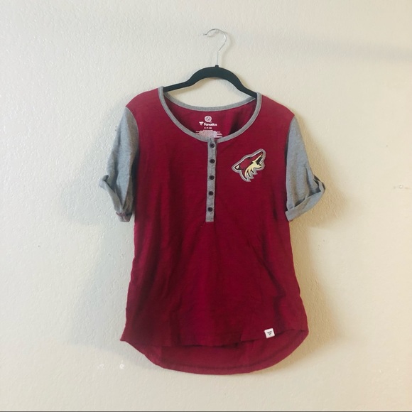 NHL Fanatics Women's AZ Coyotes Red/Heathered Gray True Classics Henley, Small - Picture 4 of 12